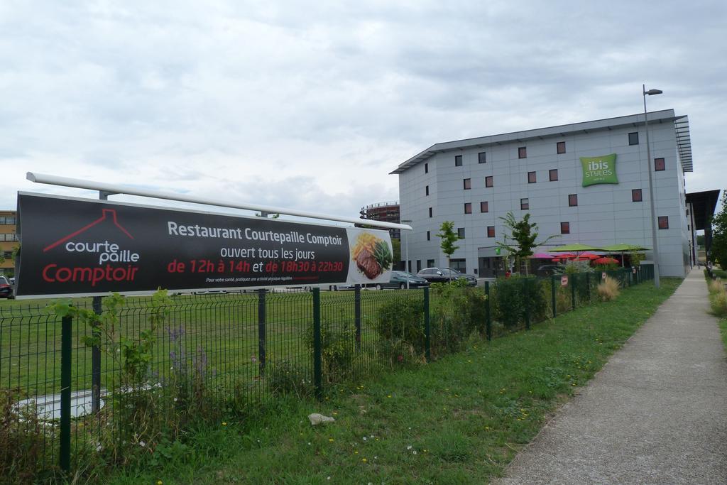 Ibis Styles Romans-valence Gare Tgv Alixan