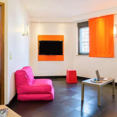 Ibis Styles Romans-Valence Gare Tgv Alixan Exterior photo